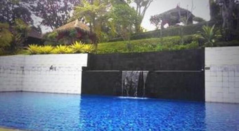 La Oma Hotel Lembang Buitenkant foto