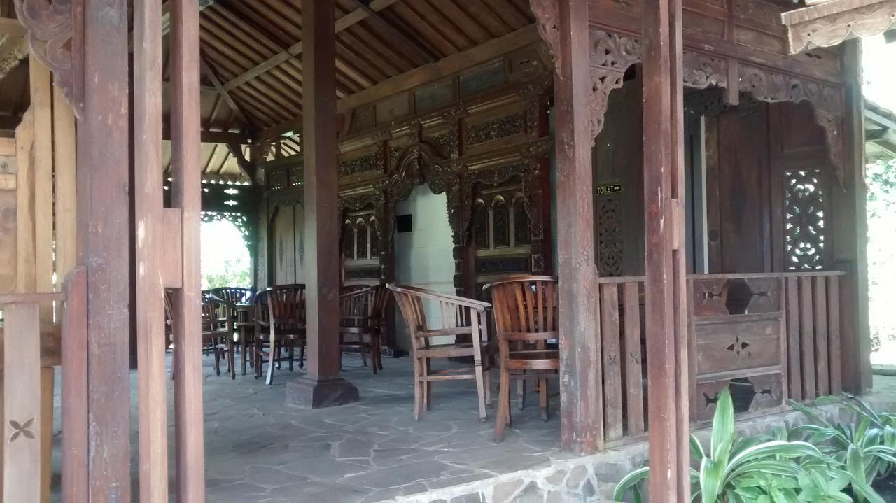 La Oma Hotel Lembang Buitenkant foto